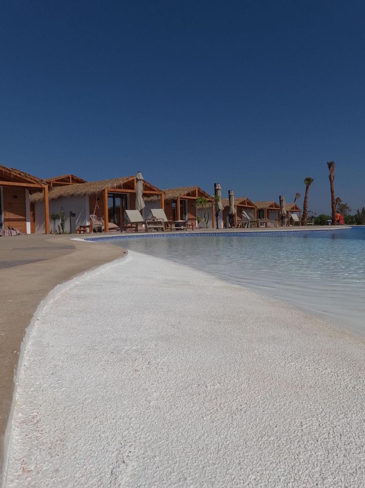 נואייבה Ananda Beach Camp מראה חיצוני תמונה