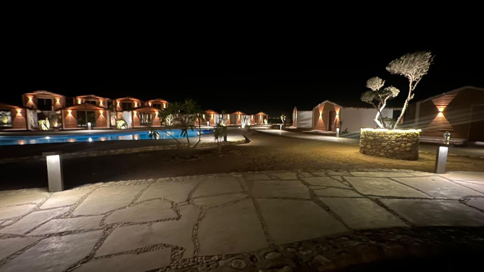 נואייבה Ananda Beach Camp מראה חיצוני תמונה