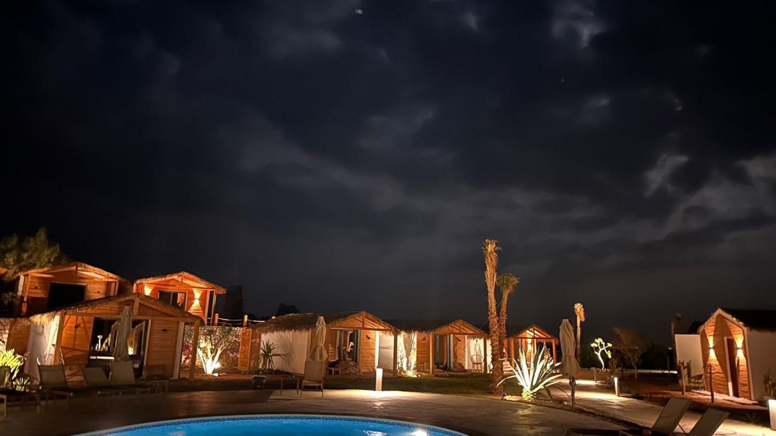 נואייבה Ananda Beach Camp מראה חיצוני תמונה