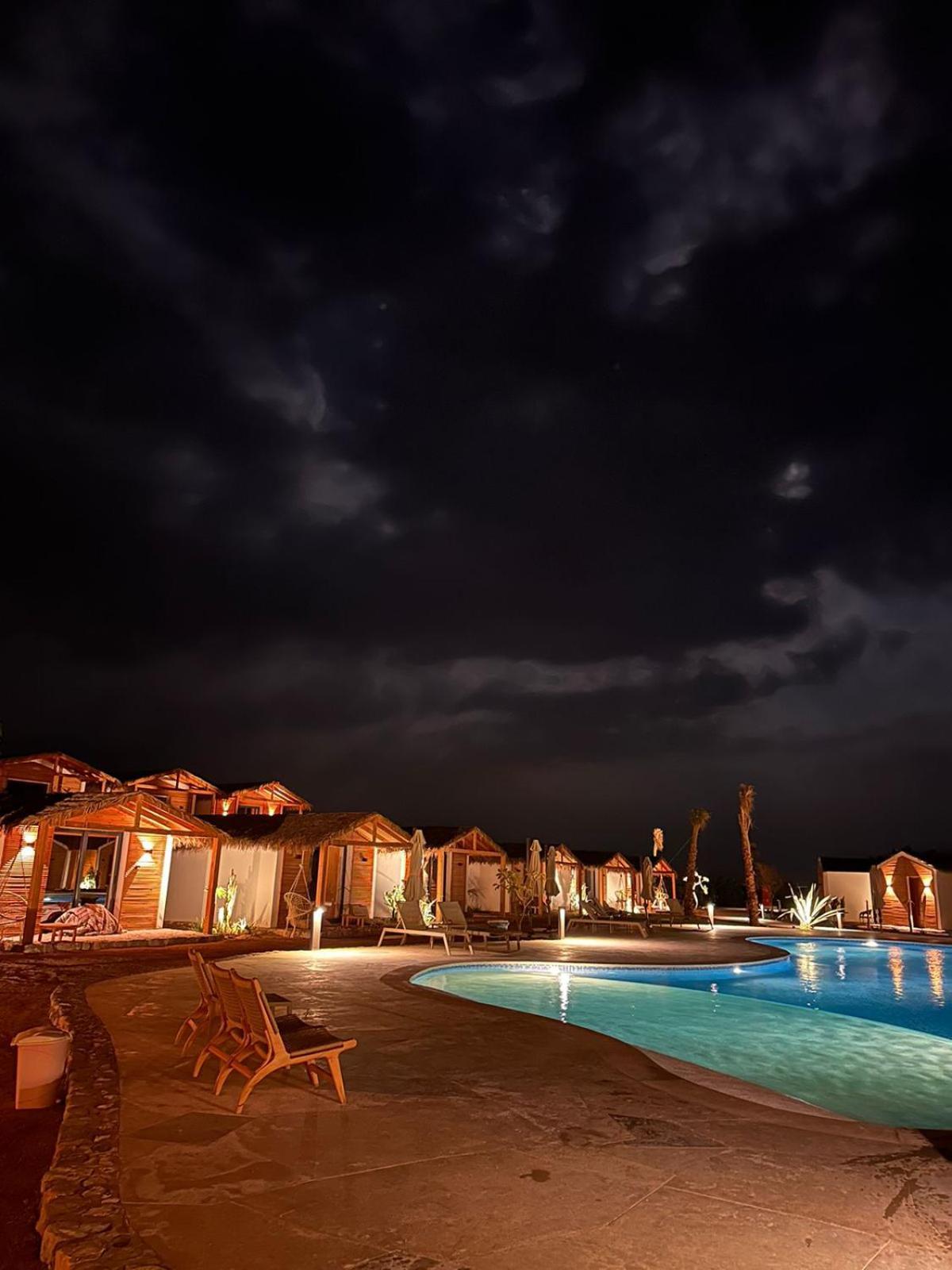 נואייבה Ananda Beach Camp מראה חיצוני תמונה