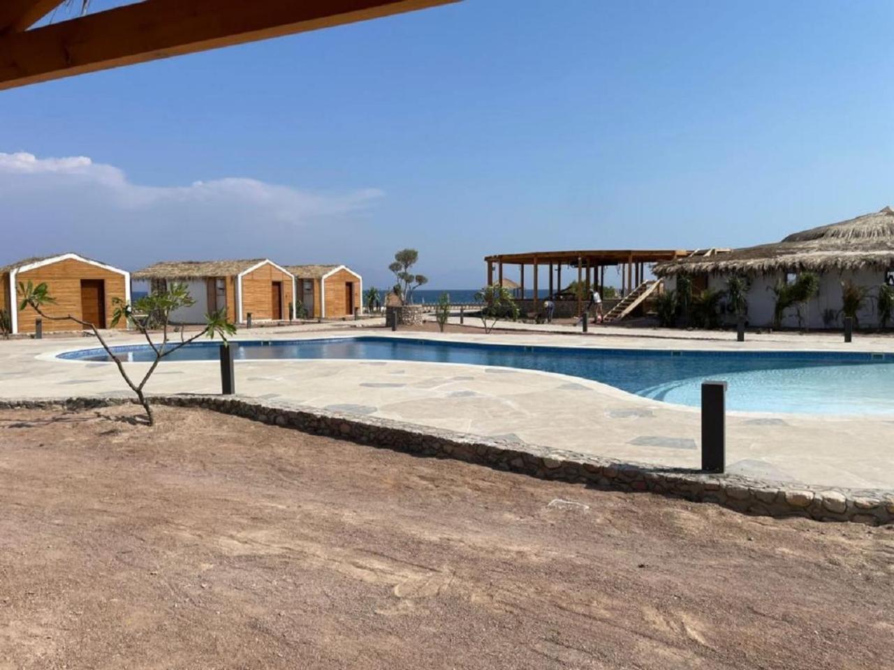 נואייבה Ananda Beach Camp מראה חיצוני תמונה